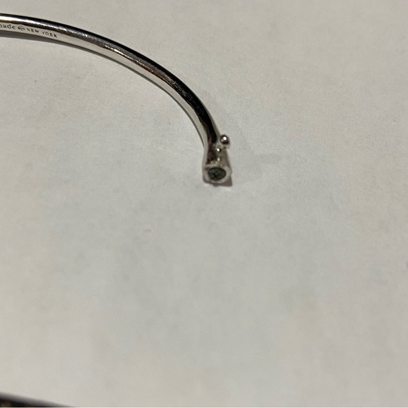 Kate Spade Love Notes Mini Bow Hinged Bangle Bracelet Silver Tone Magnet - Picture 5 of 11